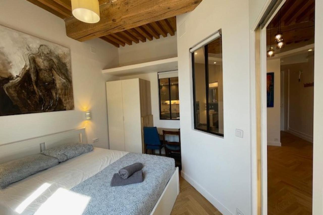 Le Petit St Pierre Charmant 2 Pers Valmy Лион Экстерьер фото